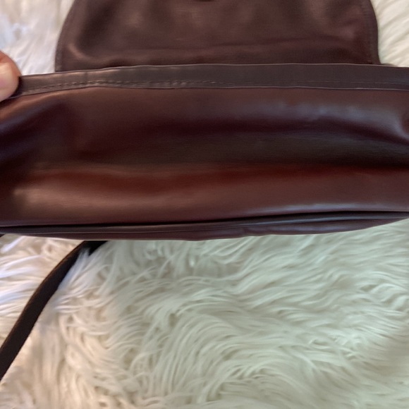 Over Under Shoulder Bag handcrafted in USA 100% Leather Bag - Picture 14 of 16